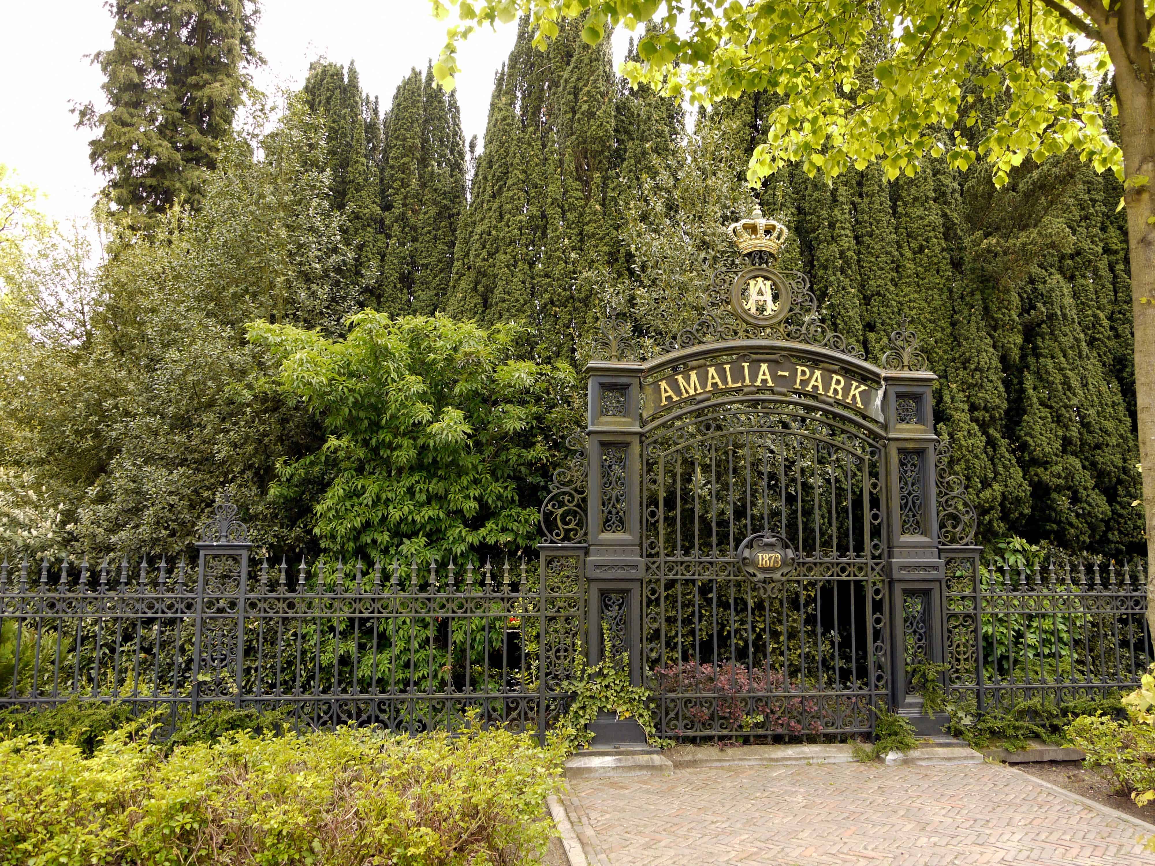 Monumentnr 511734: hekwerk van het Amaliapark